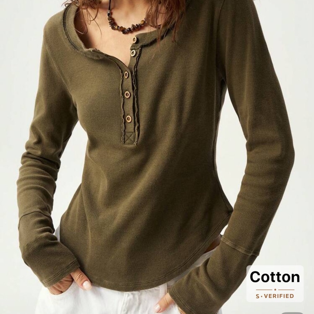 💛 Bohemela Army Green Ribbed Cotton Long Sleeve Top with Buttons (Size S)